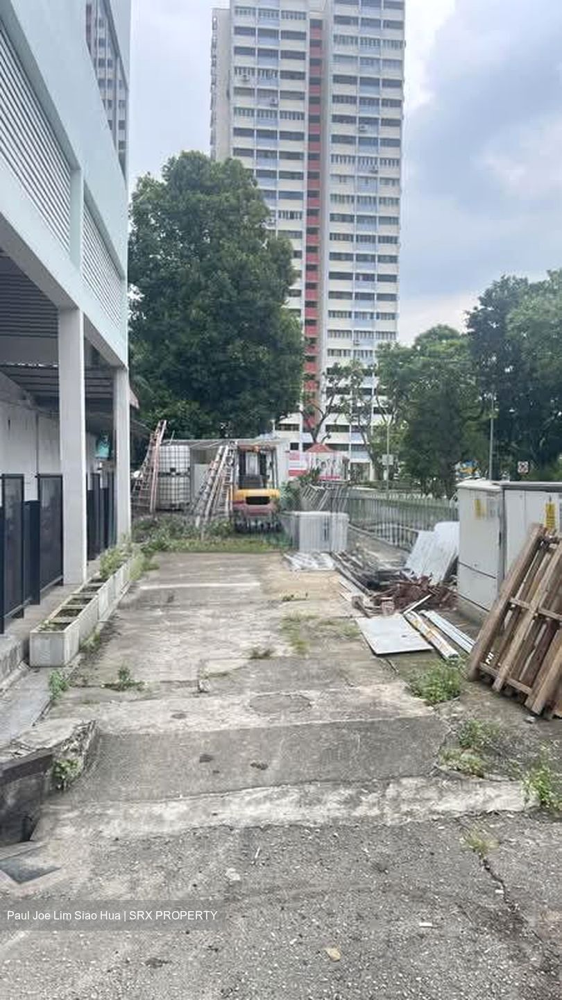 Balestier Road (D12), Shop House #585649281